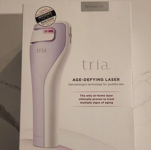 Tria Age-Defying Laser + SkinCeuticals CE Ferulic